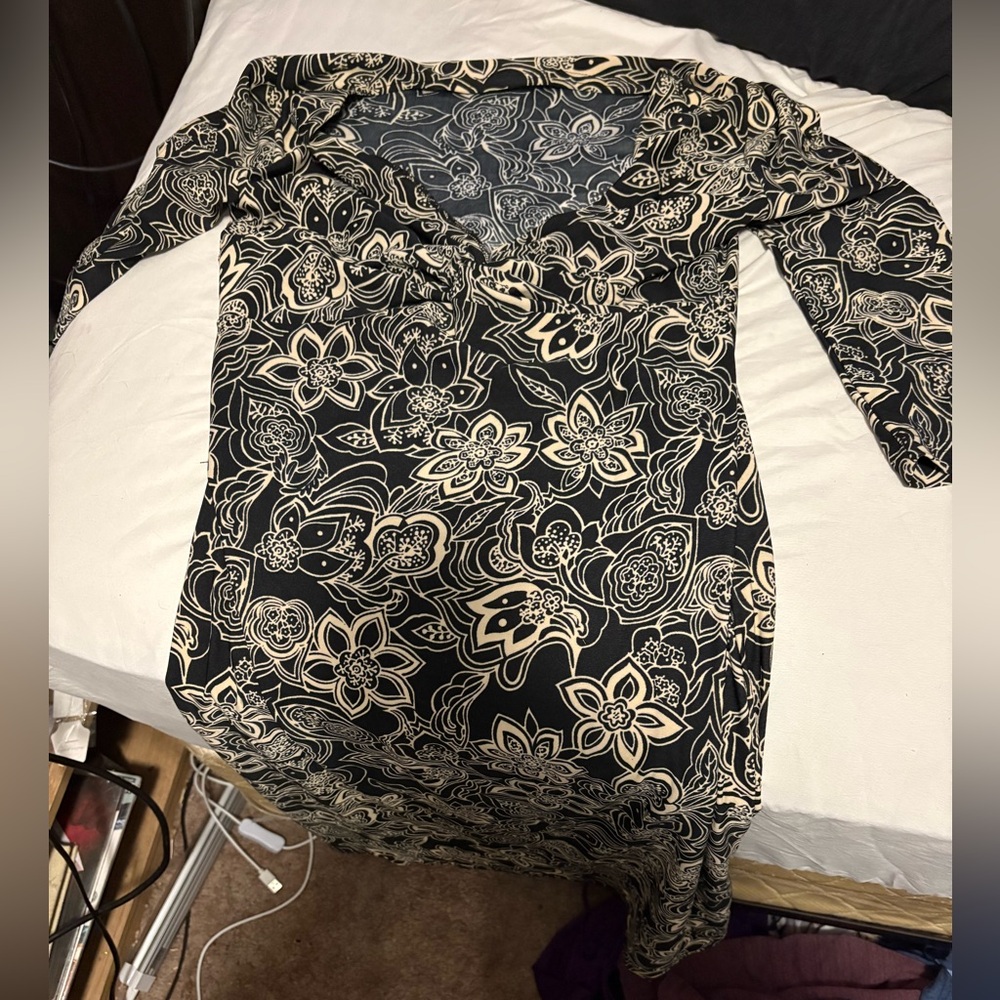 Elegant Floral Long Sleeve Dress